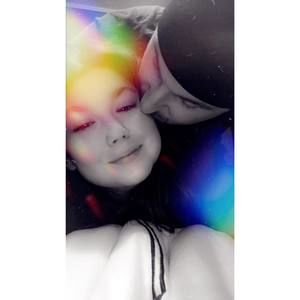 Meet your Posher, Estelle